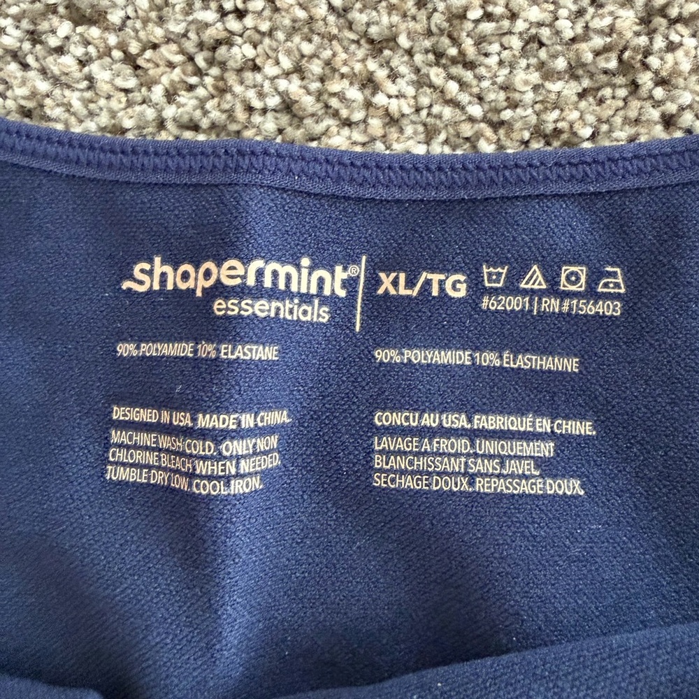 Set of 2 Shapermint Essentials All Day Camis - Navy and Black Compression Tanks - Picture 4 of 7